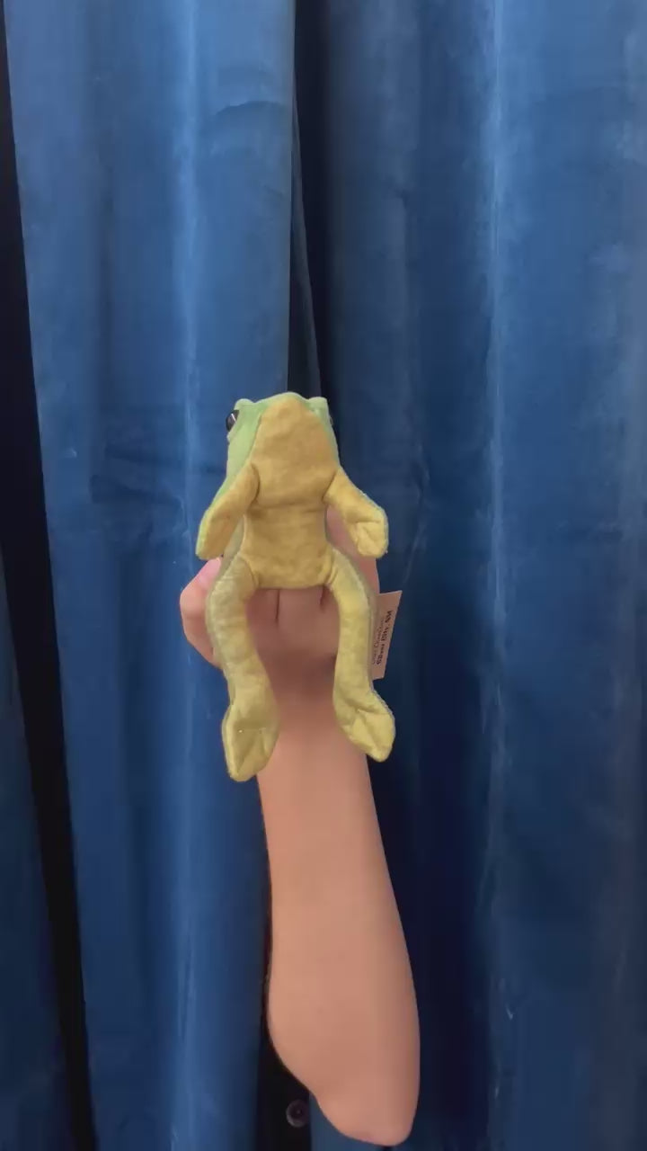Mini Sitting Frog